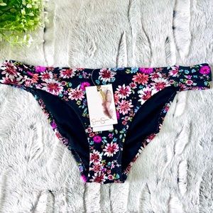 NWT Jessica Simpson Floral Side Shirred Hipster Swim Bottoms